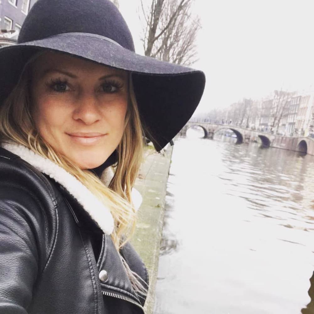 Meet your Posher, Renee